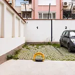 Apartment Gorgeous Yanevi 2 Bedroom & Parking