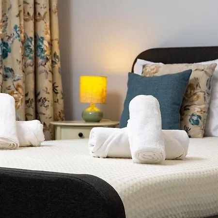 Apartment Gorgeous Yanevi 2 Bedroom & Parking Plovdiv