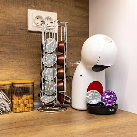 Apartment Gorgeous Yanevi 2 Bedroom & Parking *