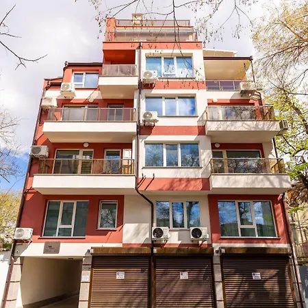 Apartamento Gorgeous Yanevi 2 Bedroom & Parking Plovdiv
