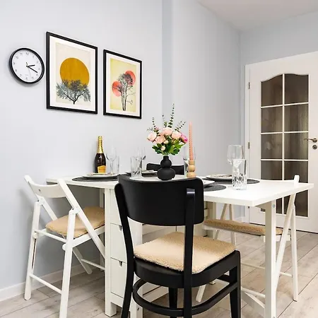 Gorgeous Yanevi 2 Bedroom & Parking Apartamento Plovdiv