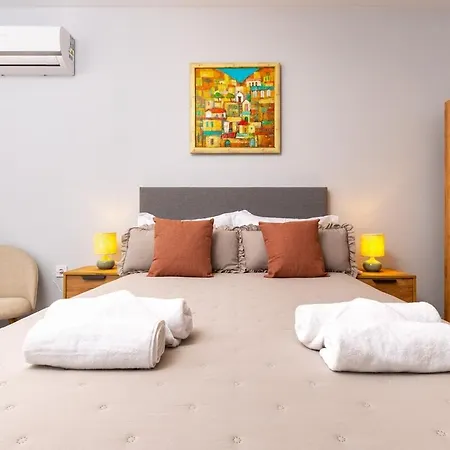 Apartamento Gorgeous Yanevi 2 Bedroom & Parking Plovdiv