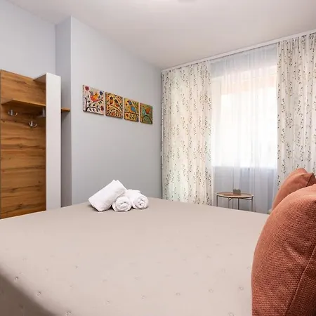 Gorgeous Yanevi 2 Bedroom & Parking * Plovdiv