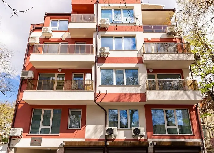 Apartment Gorgeous Yanevi 2 Bedroom & Parking Plovdiv