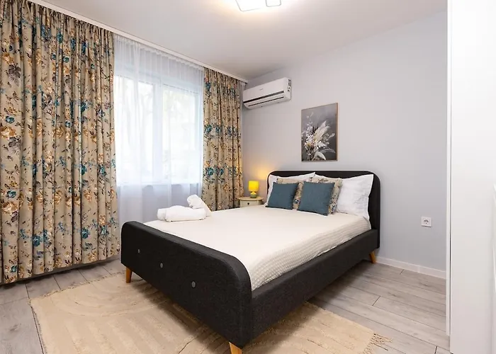 Apartment Gorgeous Yanevi 2 Bedroom & Parking Plovdiv